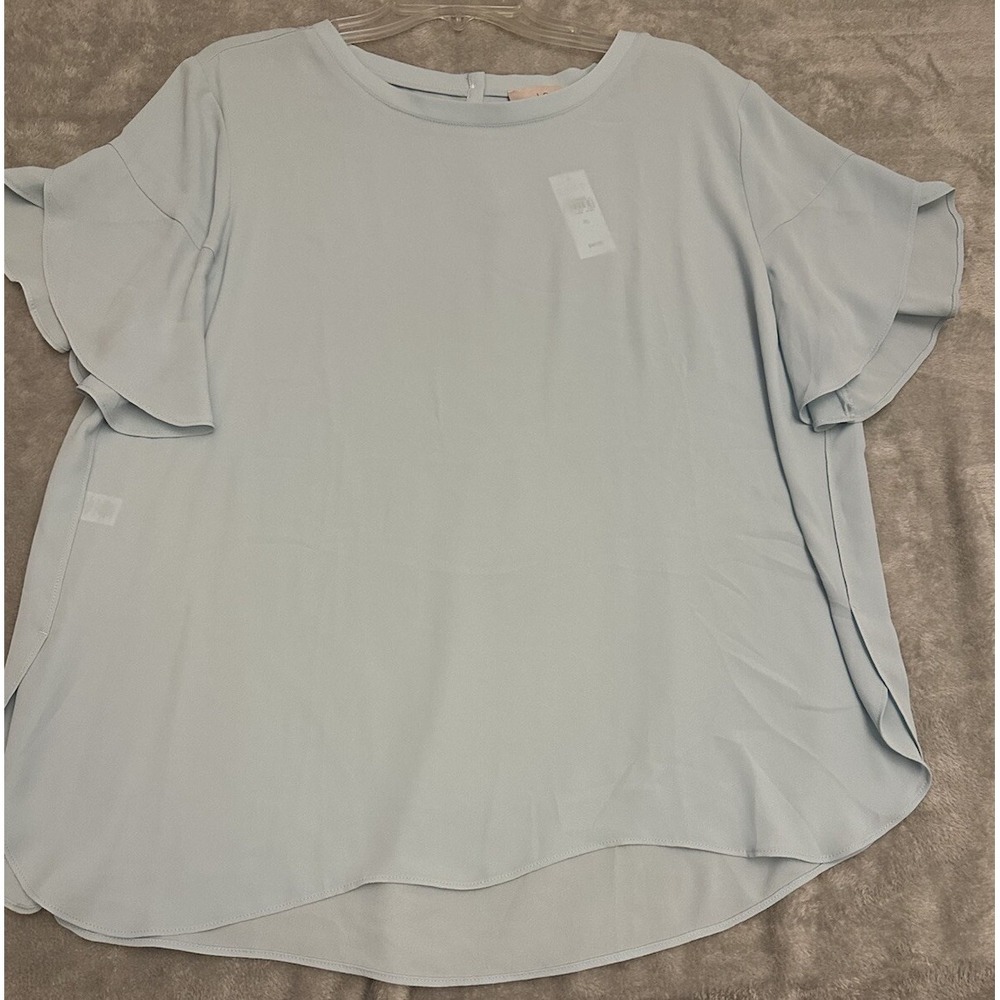 Loft Top XL Blue Layered Petal Sleeves Soft Back Button Keyhole Shirtail hem NWT
